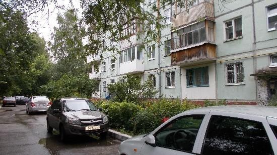 обл. Самарская, г. Тольятти, ул. Ушакова, д. 52-фасад здания