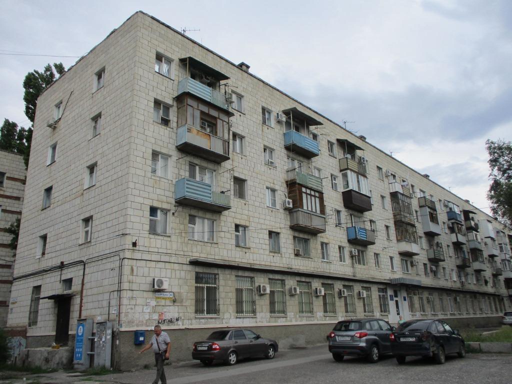 обл. Волгоградская, г. Волгоград, ул. 64 Армии, д. 83-фасад здания