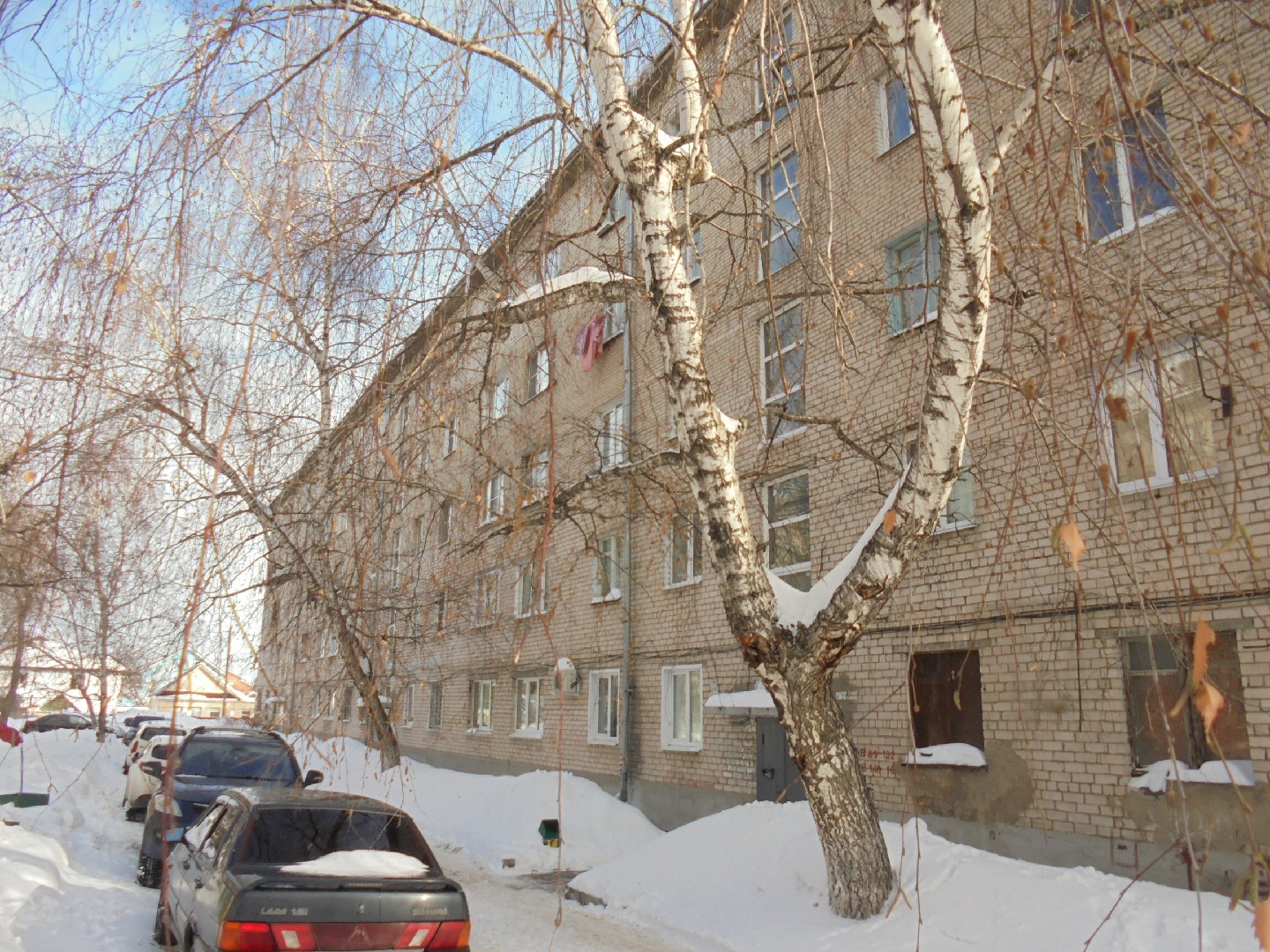 обл. Самарская, г. Тольятти, ул. Чапаева, д. 147-фасад здания