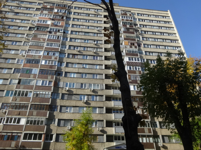 обл. Самарская, г. Тольятти, ул. Юбилейная, д. 21-фасад здания