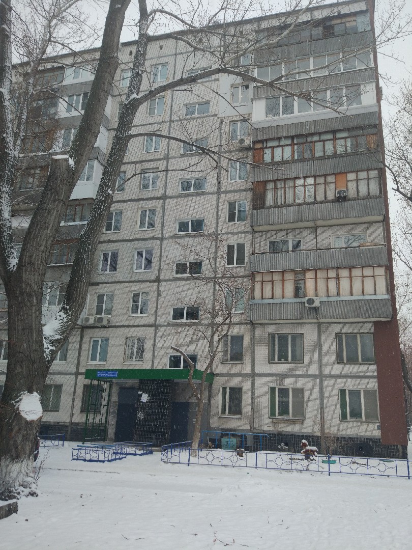 обл. Самарская, г. Тольятти, ул. Юбилейная, д. 39-фасад здания