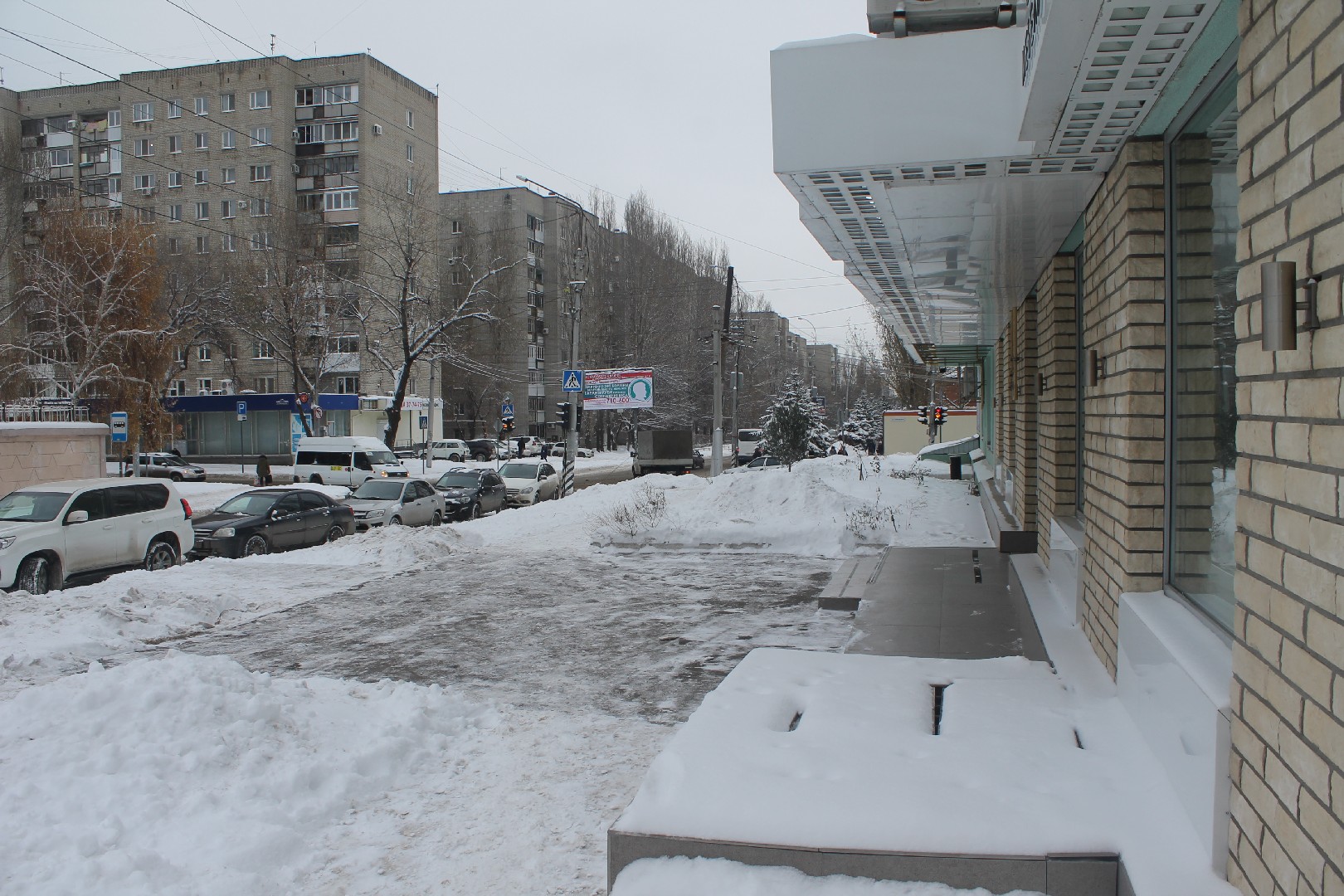 обл. Саратовская, г. Саратов, ул. Аткарская, д. 27/165-придомовая территория