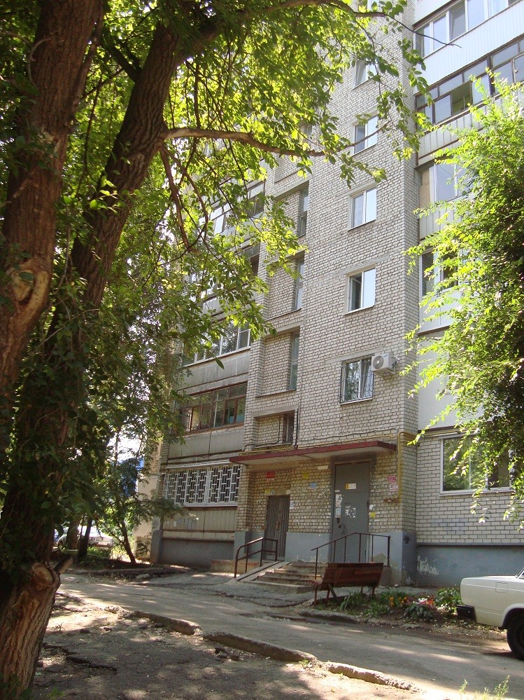 обл. Саратовская, г. Саратов, ул. Мира, д. 3-фасад здания