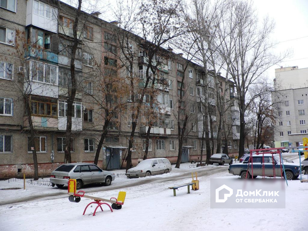 обл. Саратовская, г. Энгельс, ул. Полтавская, д. 7А-фасад здания