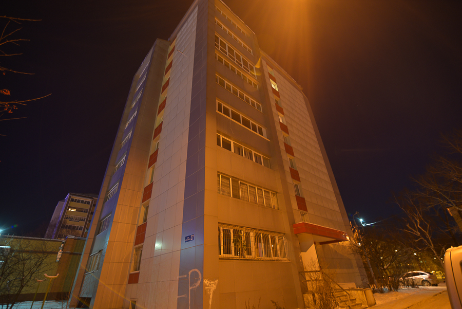 обл. Сахалинская, г. Южно-Сахалинск, ул. Карла Маркса, д. 27-фасад здания