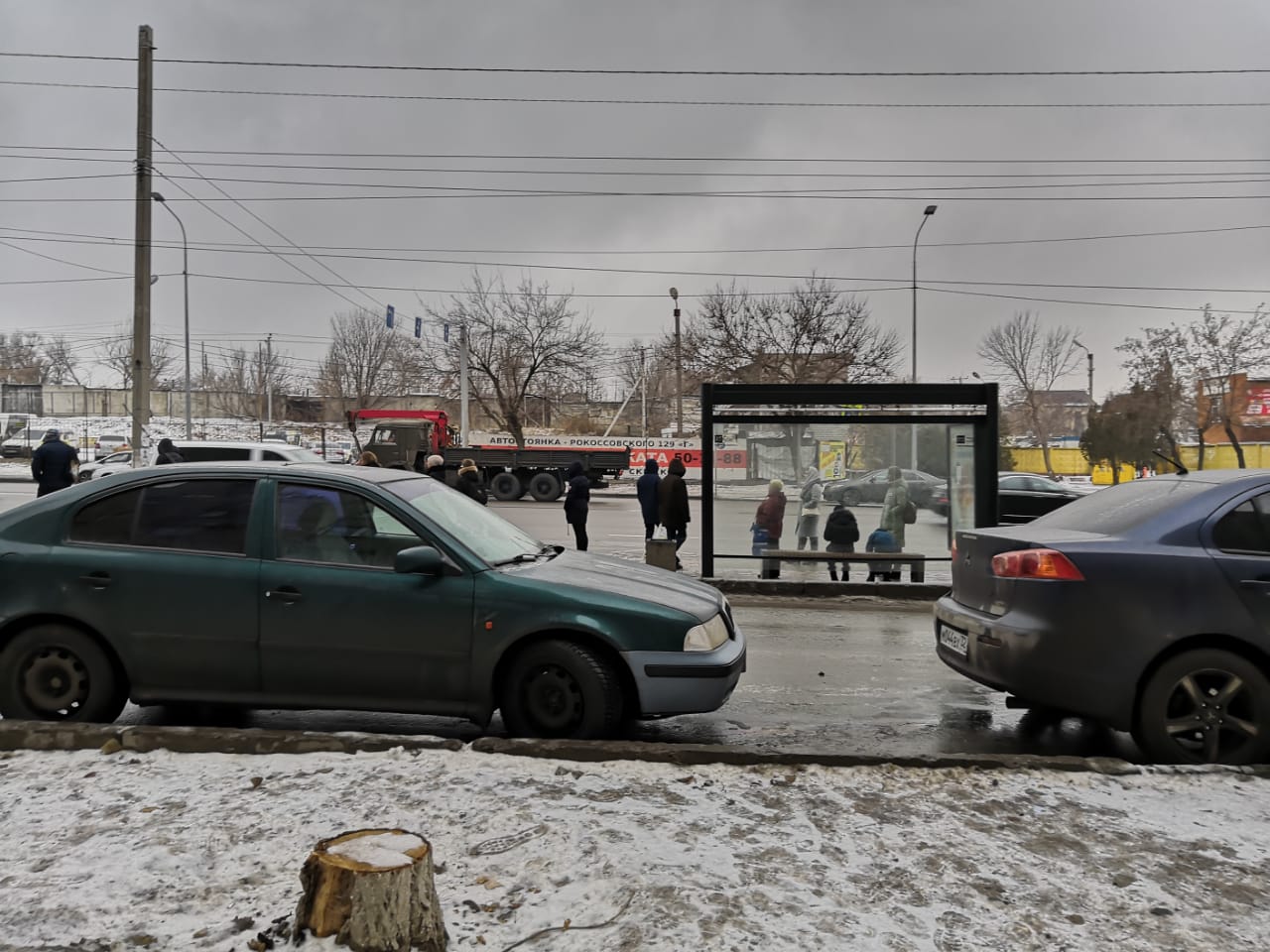 обл. Волгоградская, г. Волгоград, ул. им Рокоссовского, д. 60-придомовая территория