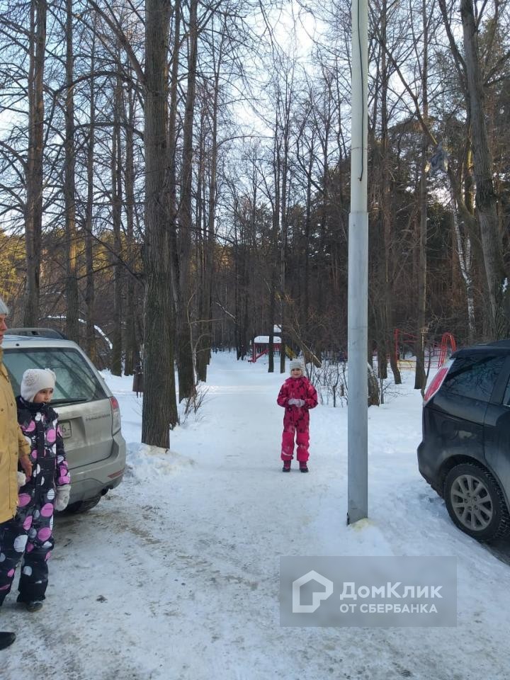 обл. Свердловская, г. Екатеринбург, ул. Академика Постовского, д. 6-придомовая территория