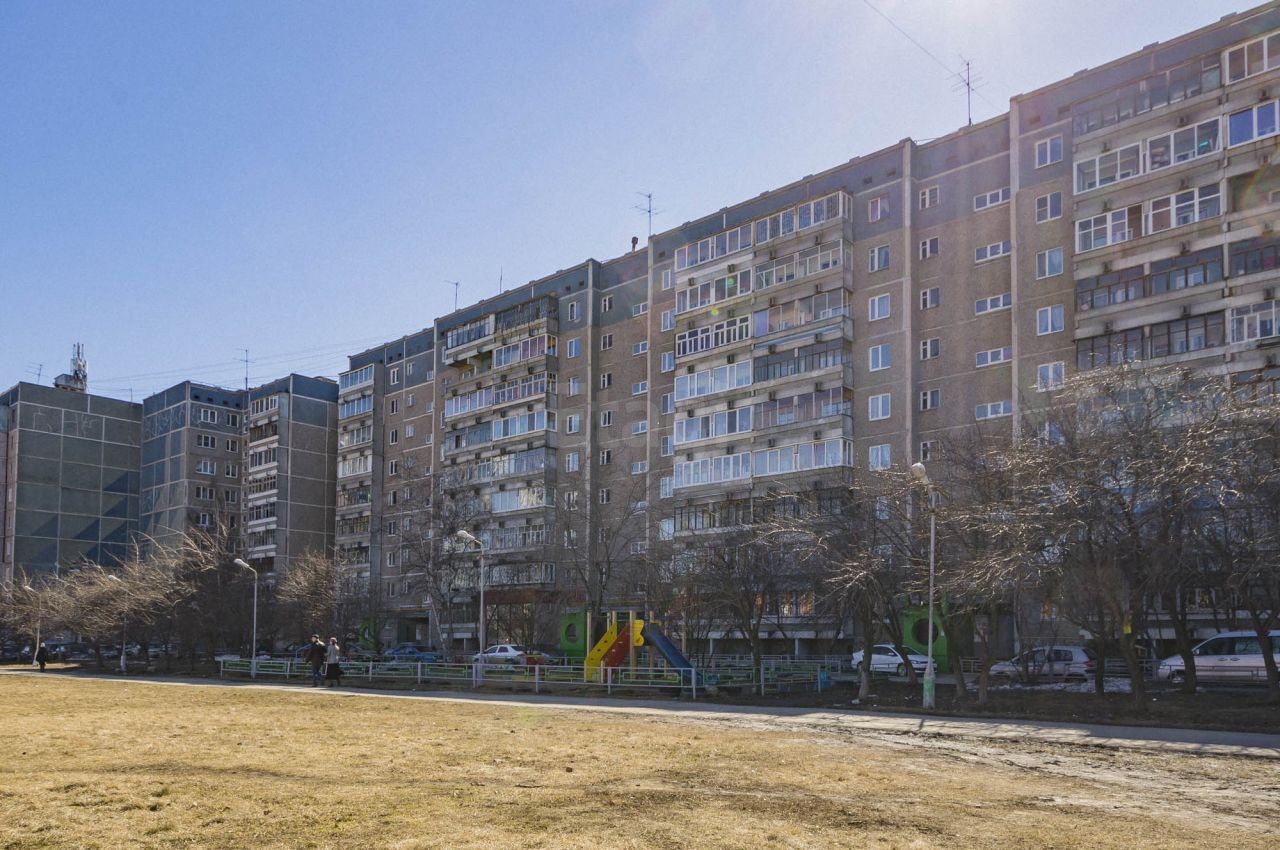 обл. Свердловская, г. Екатеринбург, ул. Амундсена, д. 53-фасад здания