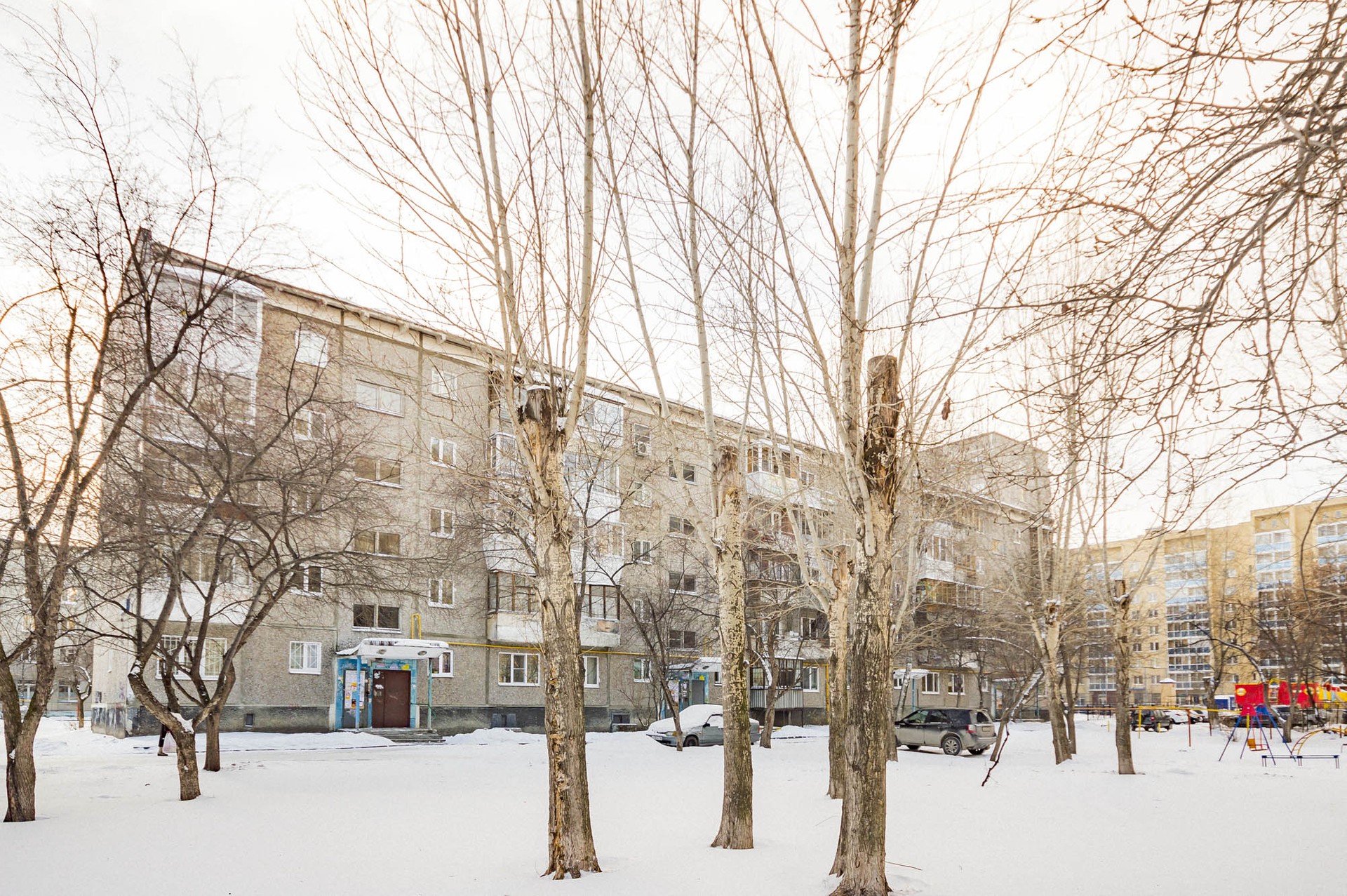 обл. Свердловская, г. Екатеринбург, ул. Амундсена, д. 54, к. 3-фасад здания