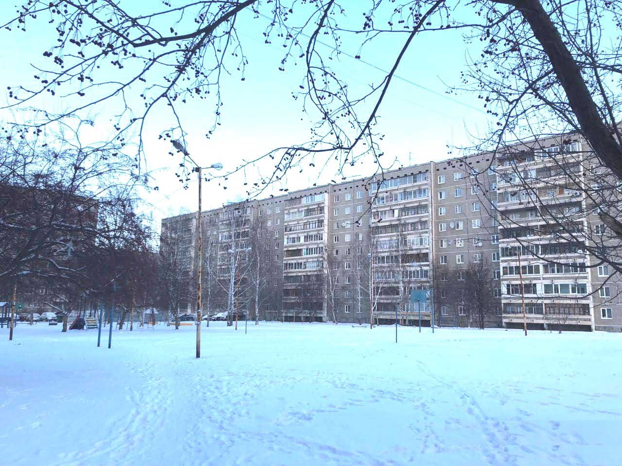 обл. Свердловская, г. Екатеринбург, ул. Амундсена, д. 69-придомовая территория