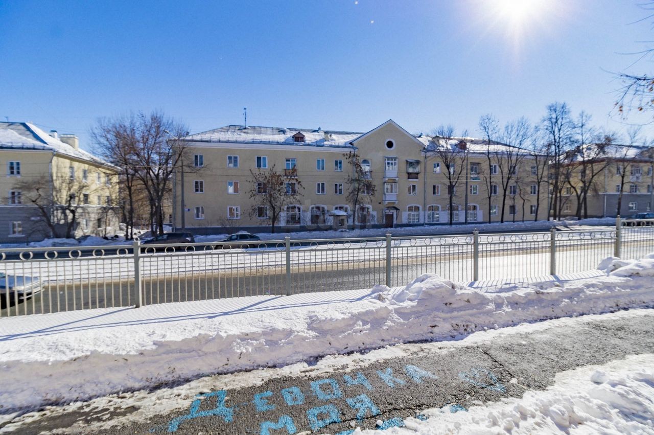 обл. Свердловская, г. Екатеринбург, ул. Бакинских комиссаров, д. 23-придомовая территория