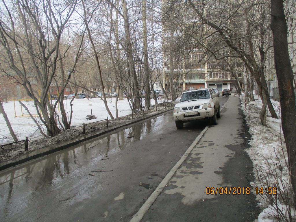 обл. Свердловская, г. Екатеринбург, ул. Блюхера, д. 57-придомовая территория