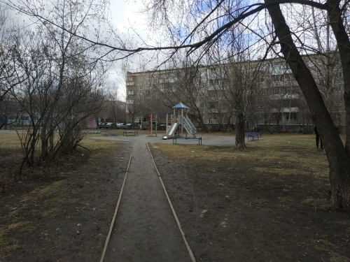 обл. Свердловская, г. Екатеринбург, ул. Волгоградская, д. 41-придомовая территория