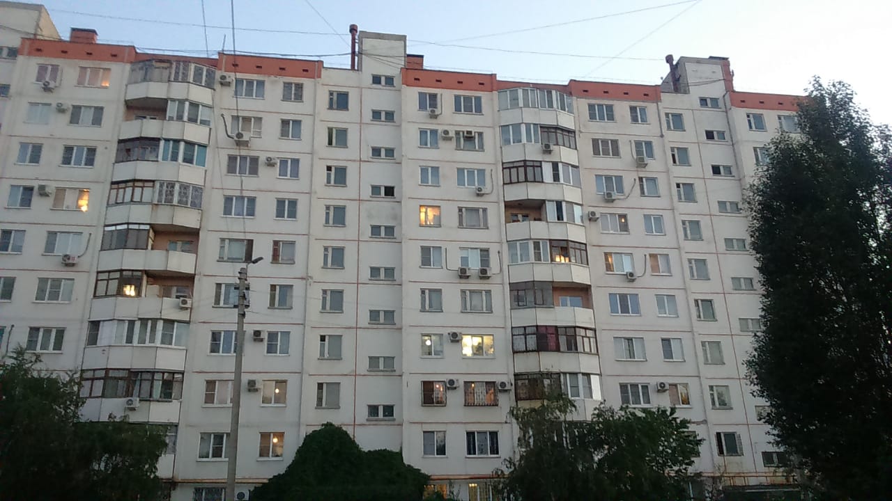 обл. Волгоградская, г. Волгоград, ул. Курильская, д. 5-фасад здания