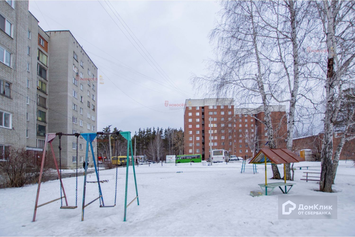 обл. Свердловская, г. Екатеринбург, ул. Дагестанская, д. 32-придомовая территория