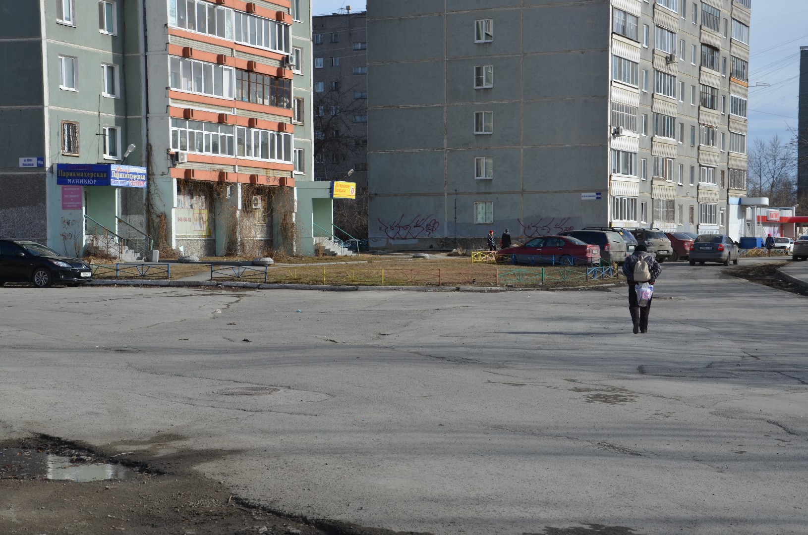 обл. Свердловская, г. Екатеринбург, ул. Панельная, д. 17, к. 1-придомовая территория