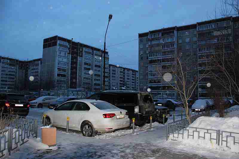 обл. Свердловская, г. Екатеринбург, ул. Родонитовая, д. 5-придомовая территория