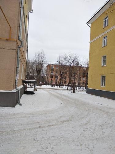 обл. Свердловская, г. Екатеринбург, пр-кт. Седова, д. 43-придомовая территория