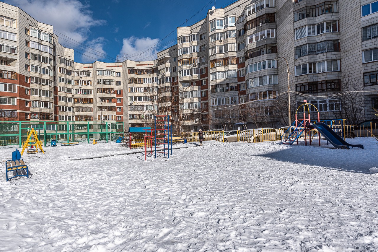 обл. Свердловская, г. Екатеринбург, ул. Токарей, д. 24-придомовая территория