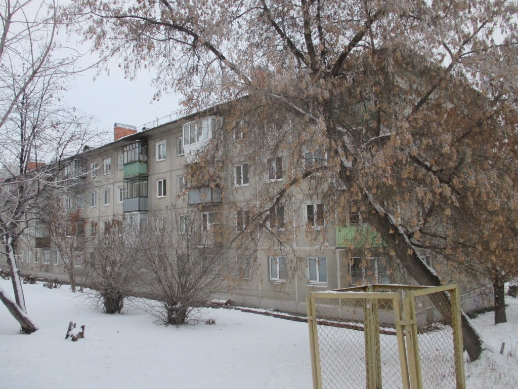 обл. Свердловская, г. Каменск-Уральский, б-р. Парижской Коммуны, д. 6-фасад здания