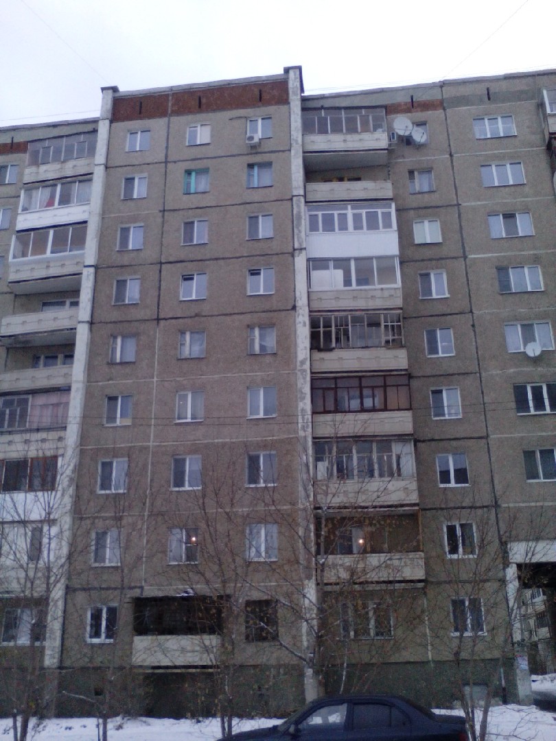 обл. Свердловская, г. Нижний Тагил, ул. Бобкова, д. 2-фасад здания