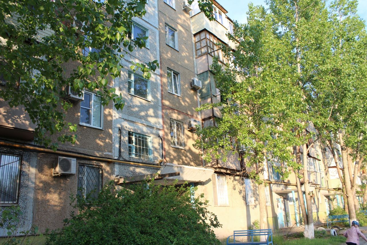 обл. Волгоградская, г. Волжский, ул. Пушкина, д. 170-фасад здания