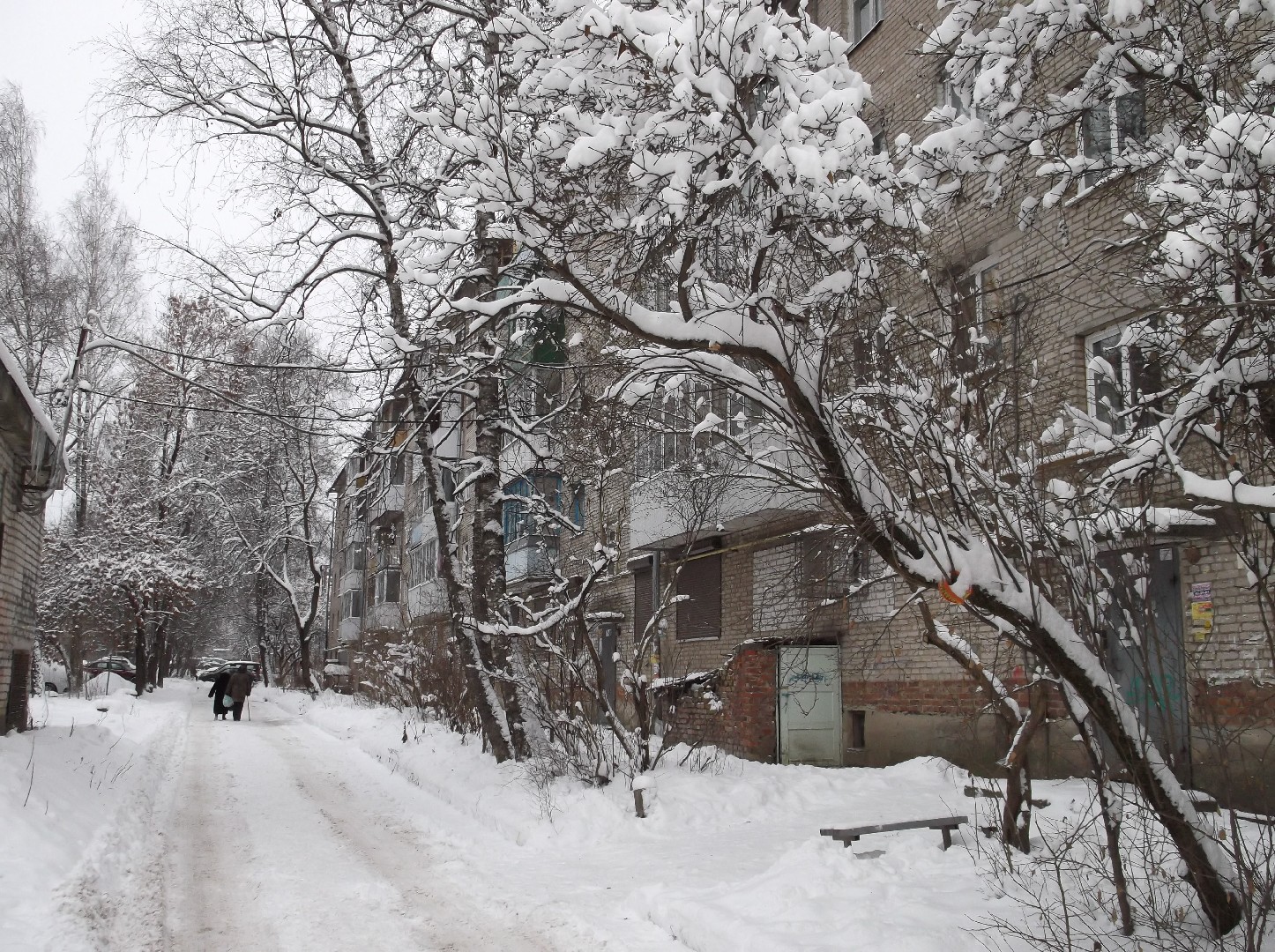 обл. Смоленская, г. Смоленск, ул. Николаева, д. 44-фасад здания