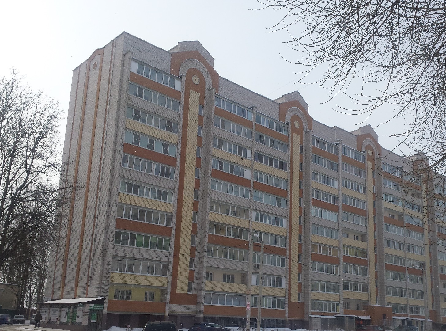 обл. Смоленская, г. Смоленск, ул. Николаева, д. 85-фасад здания