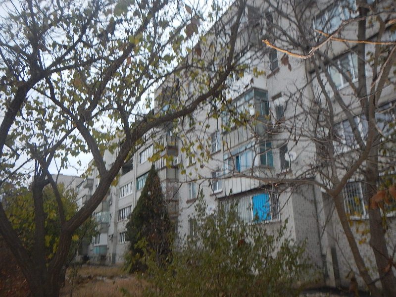 край. Ставропольский, г. Георгиевск, ул. Тронина, д. 4-фасад здания