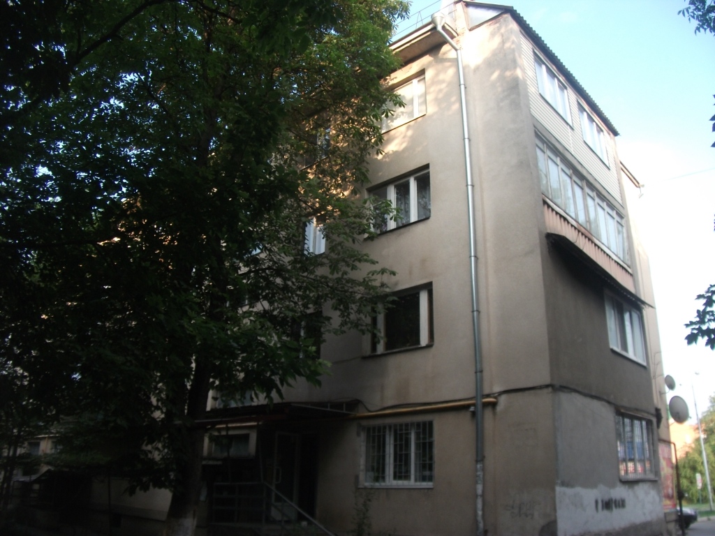 край. Ставропольский, г. Ессентуки, ул. Ермолова, д. 127-фасад здания