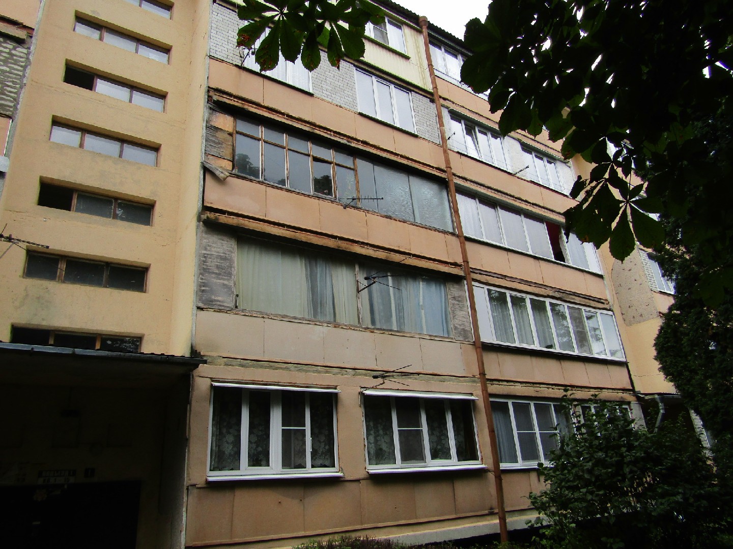 край. Ставропольский, г. Кисловодск, ул. Марцинкевича, д. 90-фасад здания