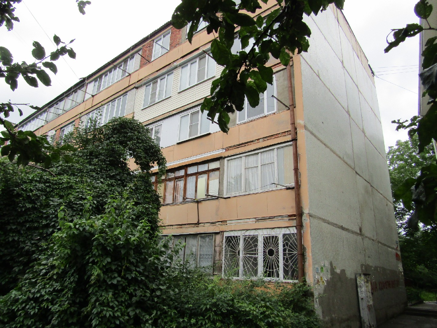 край. Ставропольский, г. Кисловодск, ул. Марцинкевича, д. 90-фасад здания