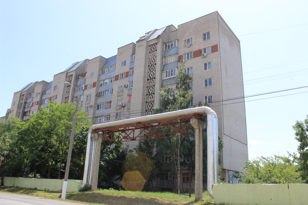 край. Ставропольский, г. Невинномысск, ул. Калинина, д. 186-фасад здания