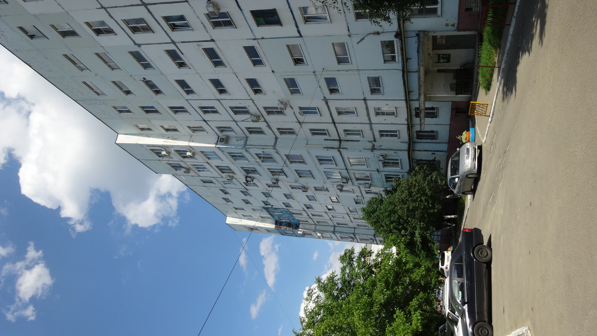 край. Ставропольский, г. Невинномысск, ул. Фрунзе, д. 1-фасад здания