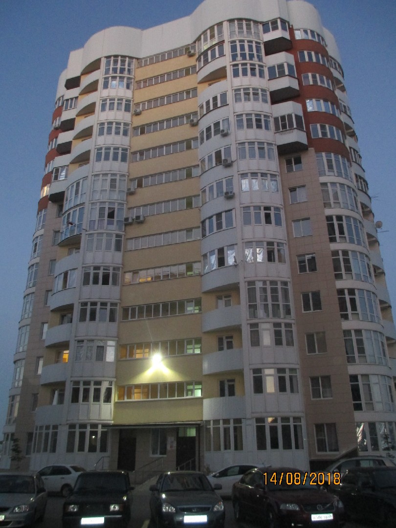 край. Ставропольский, г. Пятигорск, ул. Огородная, д. 37, к. 4-фасад здания
