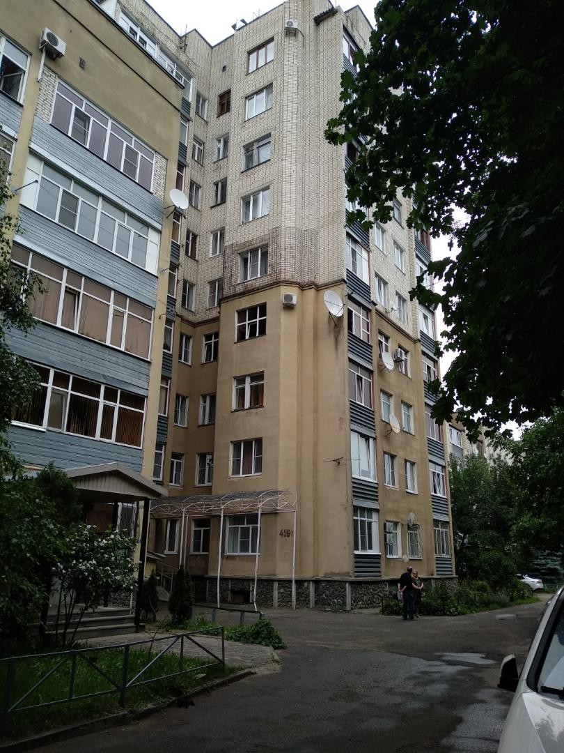край. Ставропольский, г. Ставрополь, ул. Мира, д. 456-фасад здания