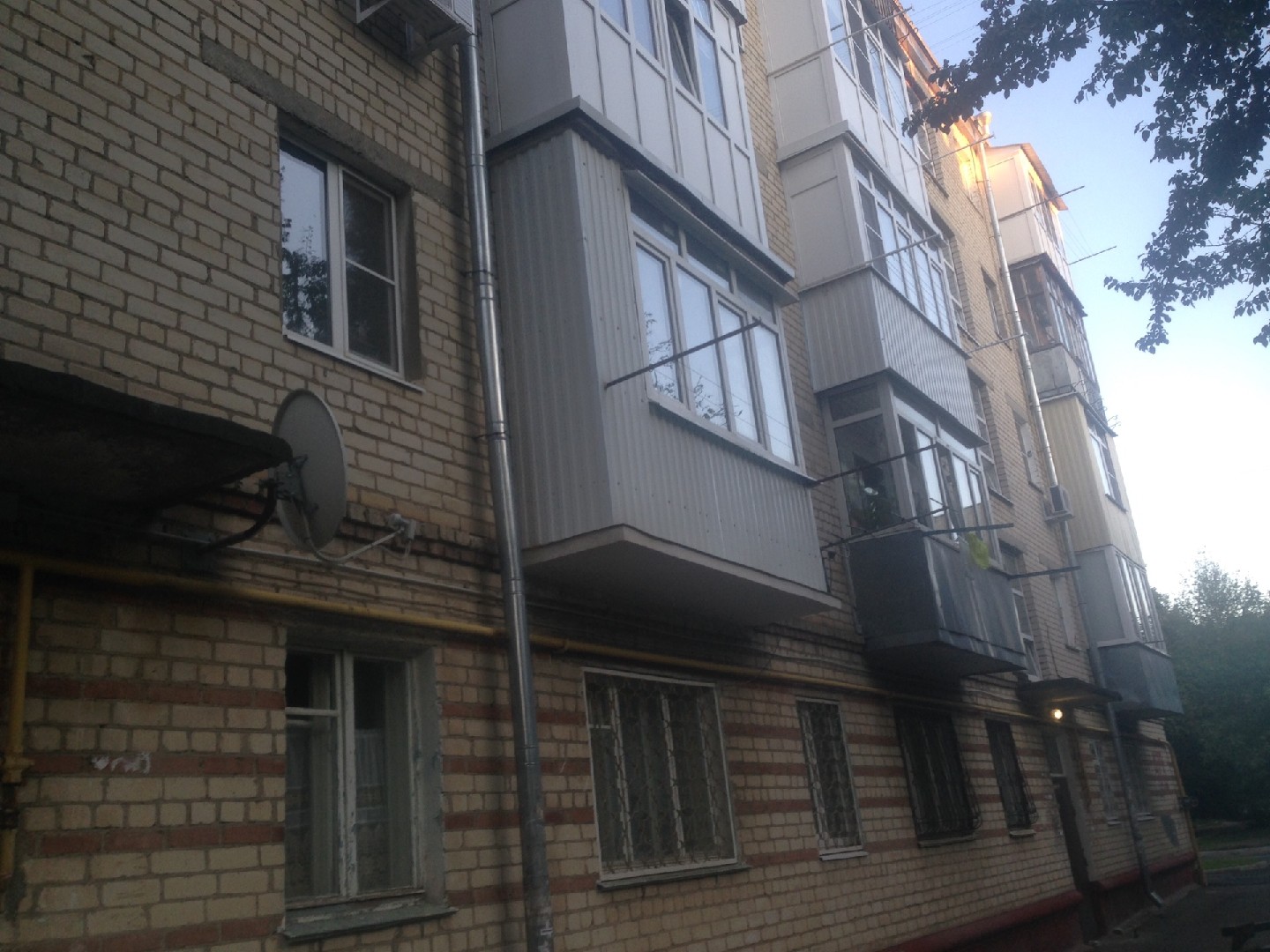 край. Ставропольский, г. Ставрополь, ул. Мира, д. 473-фасад здания