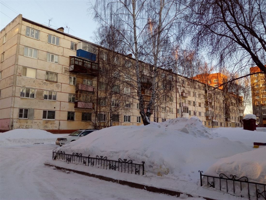 обл. Томская, г. Томск, ул. Кошурникова, д. 3-фасад здания