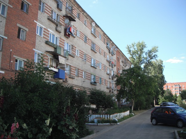 обл. Тульская, р-н. Алексинский, г. Алексин, ул. Горная, д. 4а-фасад здания