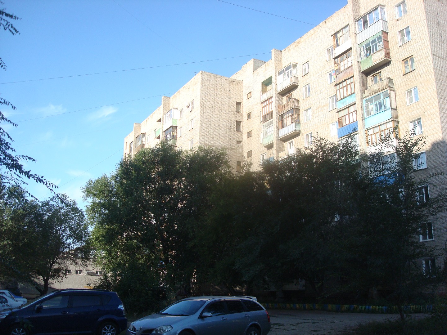 край. Алтайский, г. Рубцовск, ул. Октябрьская, д. 03-фасад здания