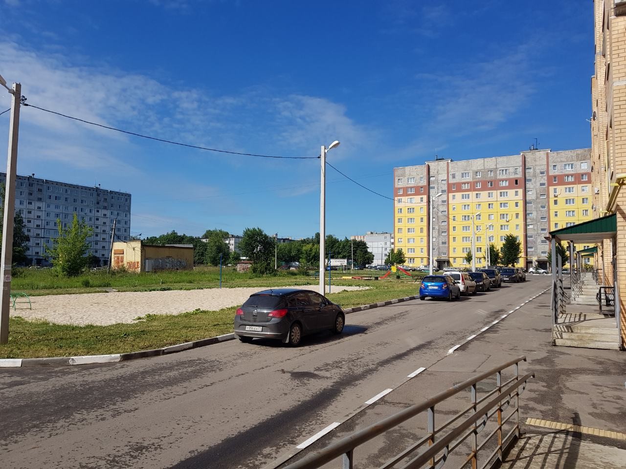 обл. Тульская, р-н. Новомосковский, г. Новомосковск, ул. Генерала Белова, д. 18в-придомовая территория