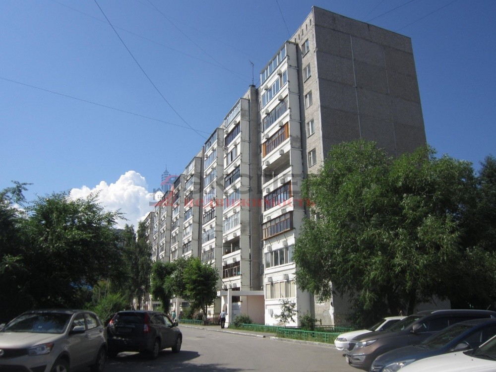 обл. Тюменская, г. Тюмень, ул. Федюнинского, д. 13-фасад здания