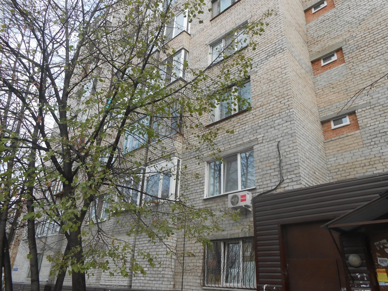 обл. Тюменская, г. Тюмень, ул. Холодильная, д. 134-фасад здания