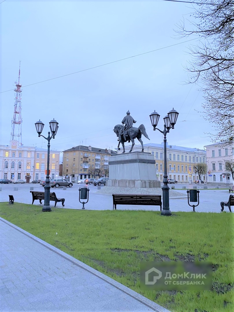 обл. Тверская, г. Тверь, ул. Вольного Новгорода, д. 23-придомовая территория