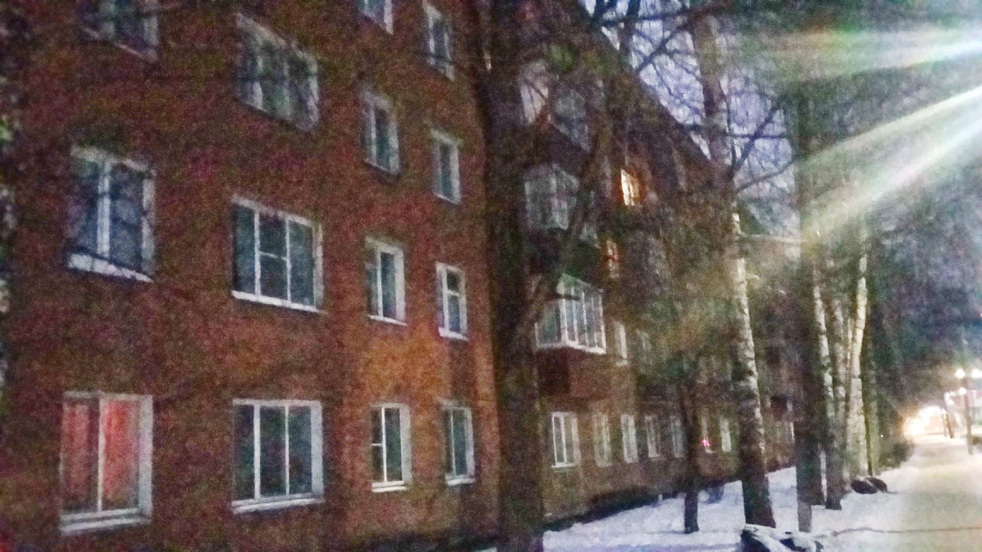 Респ. Удмуртская, г. Глазов, ул. Циолковского, д. 4-фасад здания