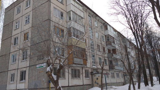 Респ. Удмуртская, г. Ижевск, ул. 9 Января, д. 183а-фасад здания