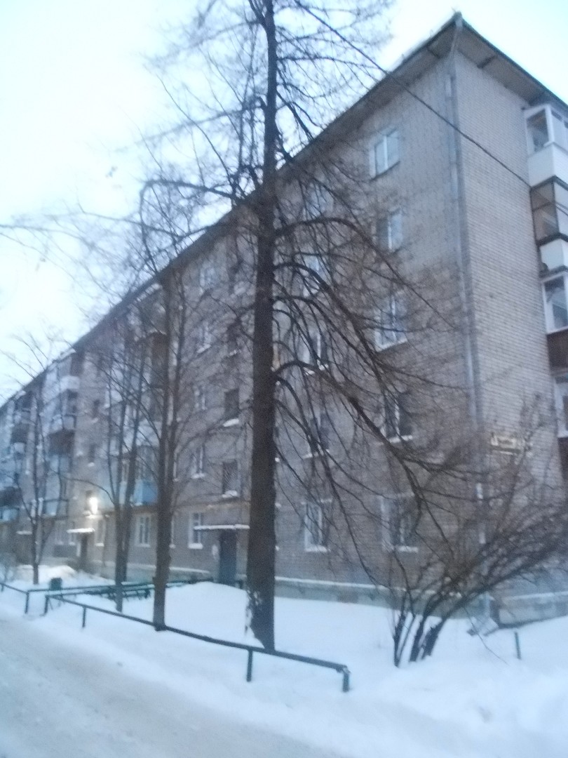 Респ. Удмуртская, г. Ижевск, ул. 9 Января, д. 189-фасад здания