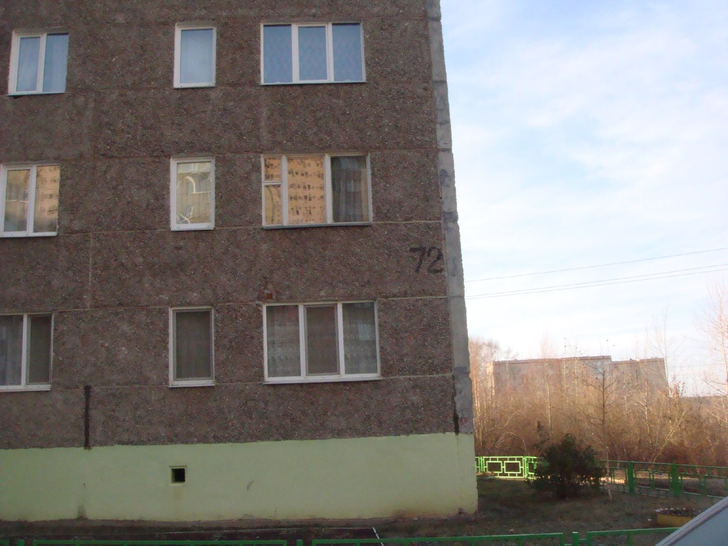 Респ. Удмуртская, г. Ижевск, ул. Баранова, д. 72-фасад здания