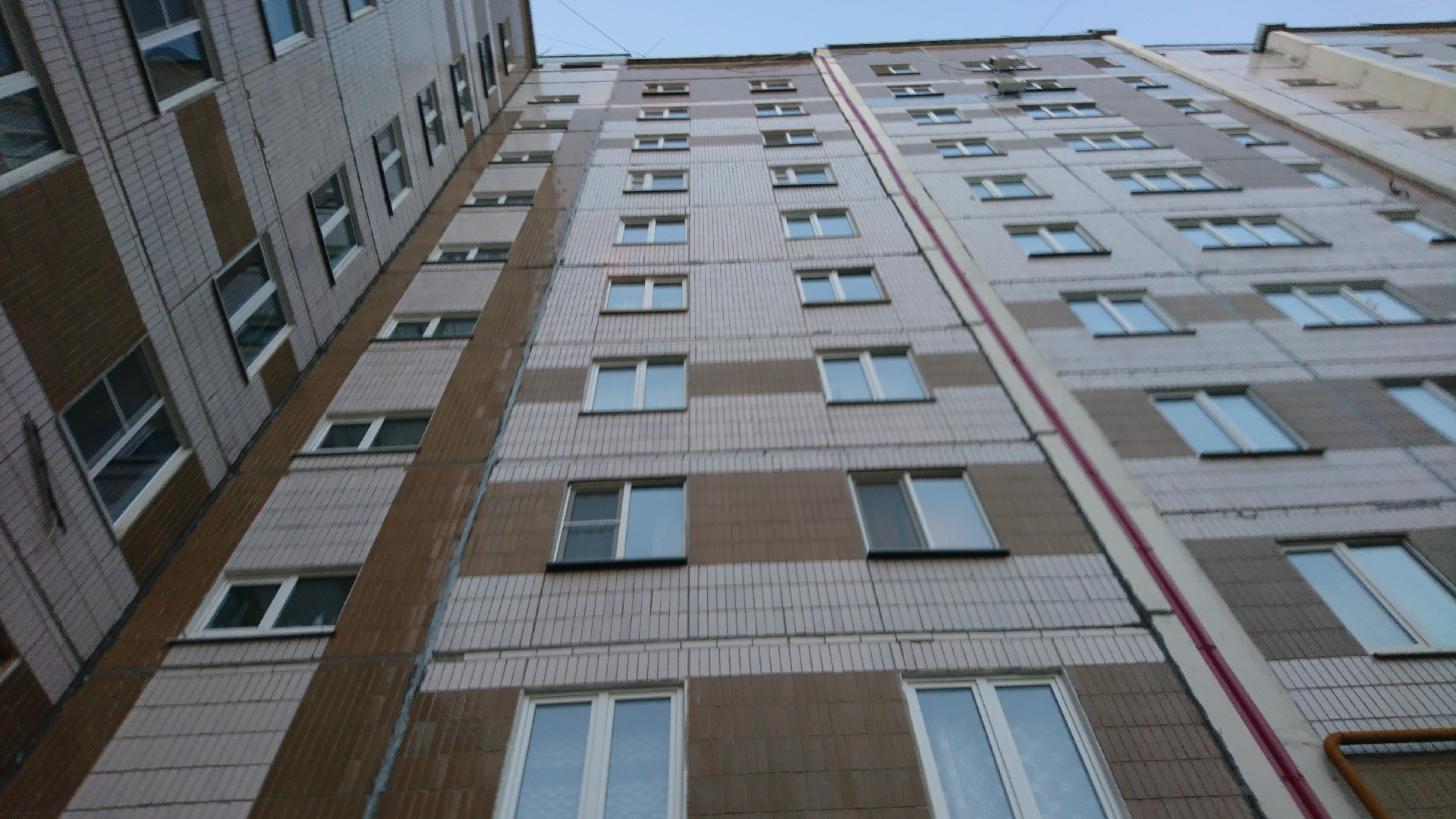 Респ. Удмуртская, г. Ижевск, ул. Воровского, д. 172-фасад здания