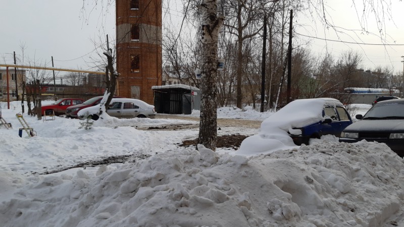 Респ. Удмуртская, г. Ижевск, ул. Гагарина, д. 14-придомовая территория